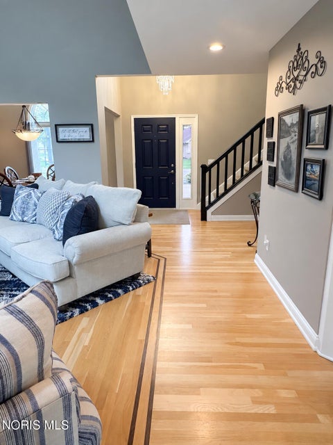 Tiny photo for 4235 Morning Dove Drive, Oregon, OH 43616 (MLS # 10014186)