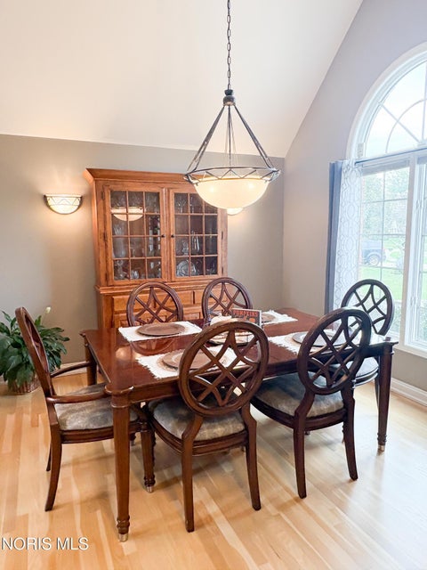 Tiny photo for 4235 Morning Dove Drive, Oregon, OH 43616 (MLS # 10014186)