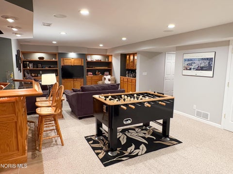 Tiny photo for 4235 Morning Dove Drive, Oregon, OH 43616 (MLS # 10014186)