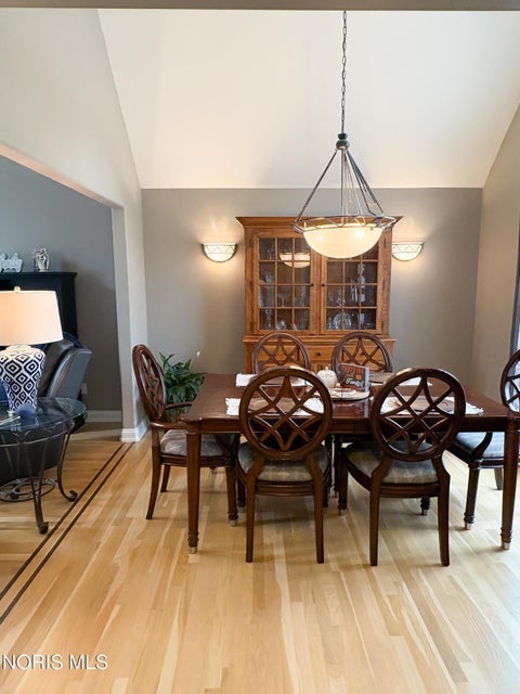 Tiny photo for 4235 Morning Dove Drive, Oregon, OH 43616 (MLS # 10014186)
