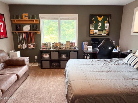 Tiny photo for 4235 Morning Dove Drive, Oregon, OH 43616 (MLS # 10014186)