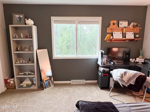 Tiny photo for 4235 Morning Dove Drive, Oregon, OH 43616 (MLS # 10014186)