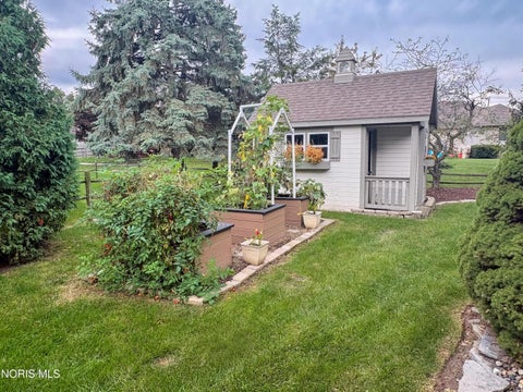 Tiny photo for 4235 Morning Dove Drive, Oregon, OH 43616 (MLS # 10014186)