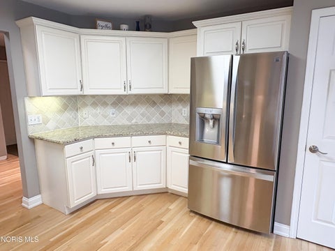Tiny photo for 4235 Morning Dove Drive, Oregon, OH 43616 (MLS # 10014186)