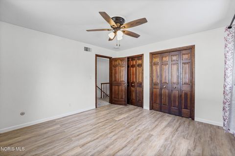 Tiny photo for 3665 Starr Avenue, Oregon, OH 43616 (MLS # 10009977)
