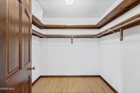 Tiny photo for 3665 Starr Avenue, Oregon, OH 43616 (MLS # 10009977)