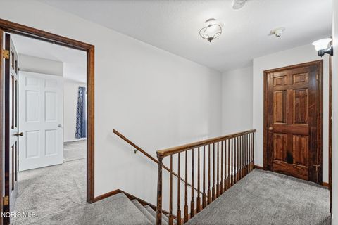 Tiny photo for 3665 Starr Avenue, Oregon, OH 43616 (MLS # 10009977)
