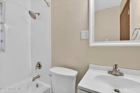 Tiny photo for 508 Ascot Avenue, Toledo, OH 43607 (MLS # 10004111)