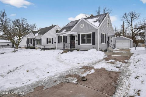 Tiny photo for 508 Ascot Avenue, Toledo, OH 43607 (MLS # 10004111)