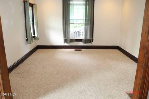 Tiny photo for 419 Western Avenue, Toledo, OH 43609 (MLS # 10013233)