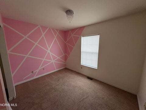 Tiny photo for 725 Acton Drive, Toledo, OH 43615 (MLS # 10013854)