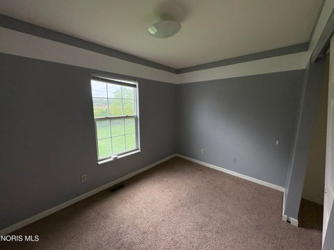 Tiny photo for 725 Acton Drive, Toledo, OH 43615 (MLS # 10013854)