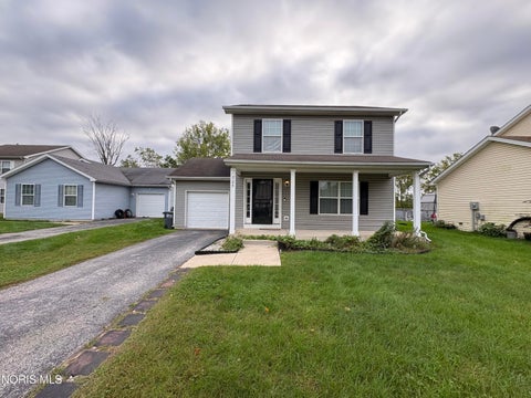 Photo of 725 Acton Drive, Toledo, OH 43615 (MLS # 10013854)