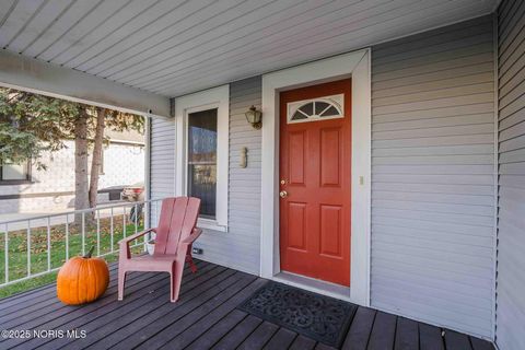 Tiny photo for 419 W Lincoln Street, Findlay, OH 45840 (MLS # 10001492)