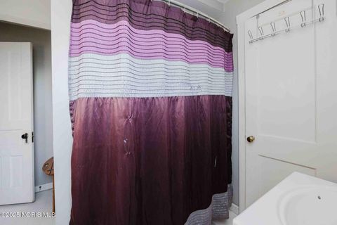 Tiny photo for 419 W Lincoln Street, Findlay, OH 45840 (MLS # 10001492)