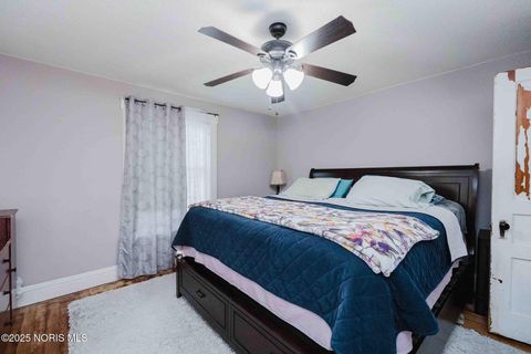 Tiny photo for 419 W Lincoln Street, Findlay, OH 45840 (MLS # 10001492)