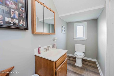 Tiny photo for 419 W Lincoln Street, Findlay, OH 45840 (MLS # 10001492)