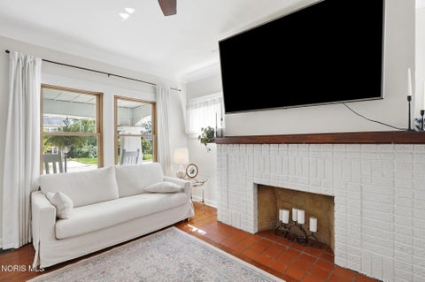 Tiny photo for 613 River Road, Maumee, OH 43537 (MLS # 10012718)