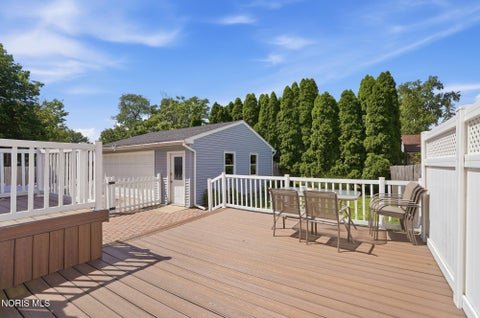 Tiny photo for 613 River Road, Maumee, OH 43537 (MLS # 10012718)