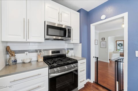 Tiny photo for 613 River Road, Maumee, OH 43537 (MLS # 10012718)
