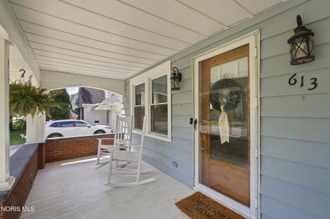 Tiny photo for 613 River Road, Maumee, OH 43537 (MLS # 10012718)