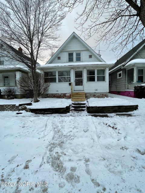 Photo of 1836 Finch Street, Toledo, OH 43609 (MLS # 10003881)