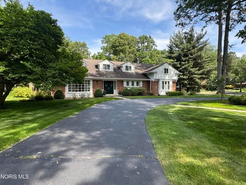 Homes For Sale - 3244 Shakespeare Lane<br/> Toledo, OH 43615