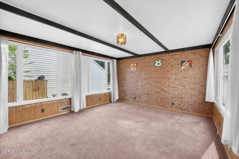 Tiny photo for 581 Sylvandale Avenue, Oregon, OH 43616 (MLS # 10010557)