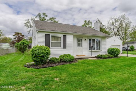 Tiny photo for 408 Edith Avenue, Findlay, OH 45840 (MLS # 10007180)