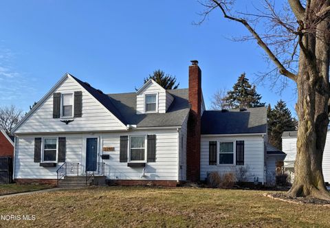 Photo of 2240 Marengo Street, Toledo, OH 43614 (MLS # 10004167)