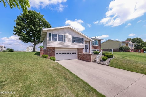 Tiny photo for 6 Lakeview Drive, Napoleon, OH 43545 (MLS # 10009623)