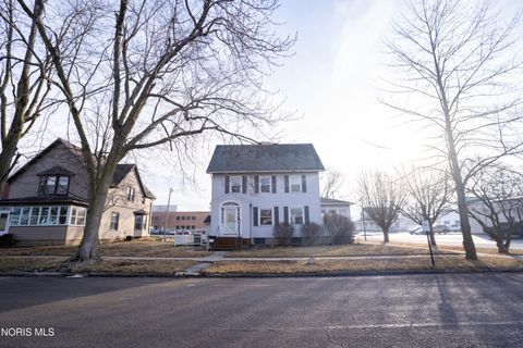 Photo of 301 N Main Street, Paulding, OH 45879 (MLS # 10004213)