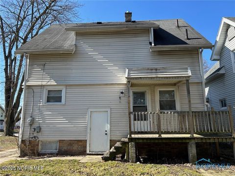 Tiny photo for 3810 Hoiles Avenue, Toledo, OH 43612 (MLS # 10000125)