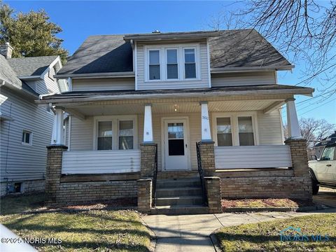 Photo of 3810 Hoiles Avenue, Toledo, OH 43612 (MLS # 10000125)
