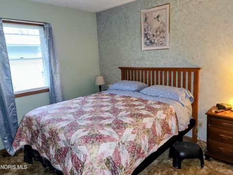 Tiny photo for 401 E Charles Street, Bryan, OH 43506 (MLS # 10005420)