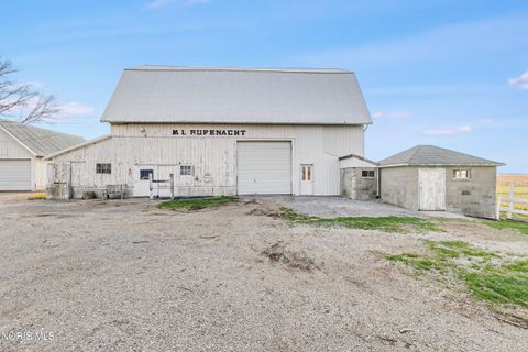 Photo of 1444 Co Rd 20, Archbold, OH 43502 (MLS # 10007159)
