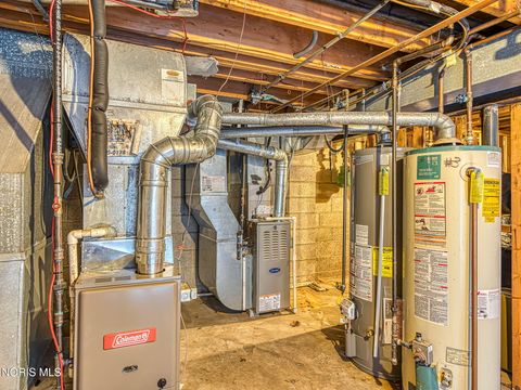 Tiny photo for 2130 Richards Road #Apt 1, Ottawa Hills, OH 43606 (MLS # 10005391)