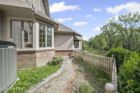 Tiny photo for 712 W Harrison Street, Maumee, OH 43537 (MLS # 10000443)