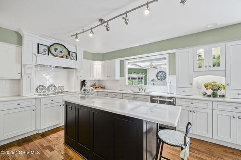 Tiny photo for 712 W Harrison Street, Maumee, OH 43537 (MLS # 10000443)