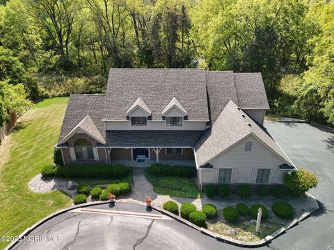 Tiny photo for 712 W Harrison Street, Maumee, OH 43537 (MLS # 10000443)