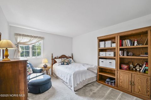 Tiny photo for 712 W Harrison Street, Maumee, OH 43537 (MLS # 10000443)