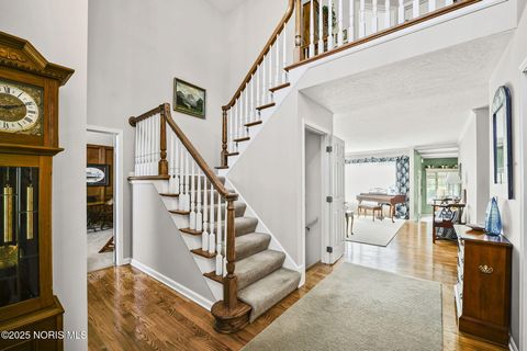 Tiny photo for 712 W Harrison Street, Maumee, OH 43537 (MLS # 10000443)
