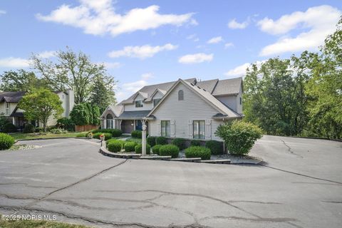 Tiny photo for 712 W Harrison Street, Maumee, OH 43537 (MLS # 10000443)