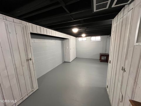 Tiny photo for 2026 Kensington Road, Toledo, OH 43607 (MLS # 10005169)