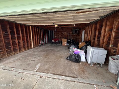 Tiny photo for 2026 Kensington Road, Toledo, OH 43607 (MLS # 10005169)