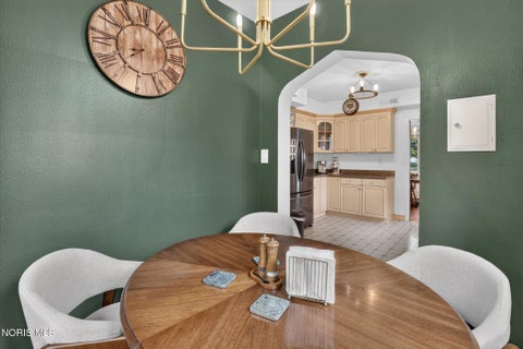 Tiny photo for 2643 Goddard Road, Toledo, OH 43606 (MLS # 10011247)
