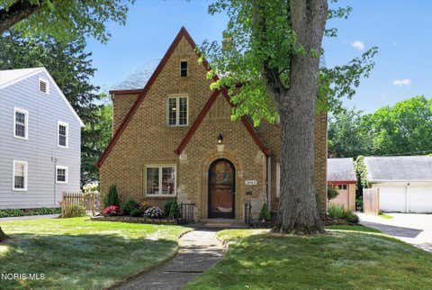 Photo of 2643 Goddard Road, Toledo, OH 43606 (MLS # 10011247)
