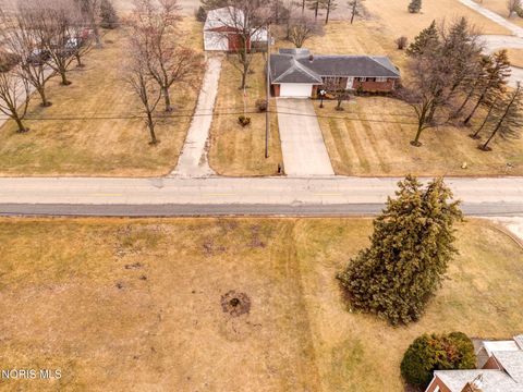 Tiny photo for 30236 Lemoyne Road, Walbridge, OH 43465 (MLS # 10005150)