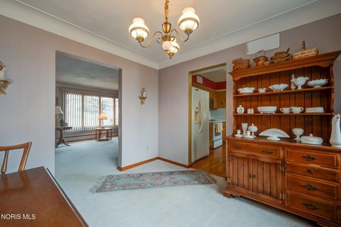 Tiny photo for 30236 Lemoyne Road, Walbridge, OH 43465 (MLS # 10005150)