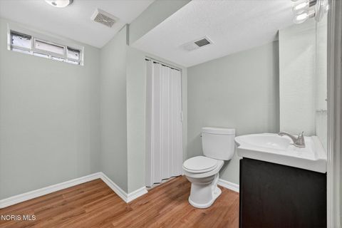 Tiny photo for 2925 Seaman Road, Oregon, OH 43616 (MLS # 10007237)